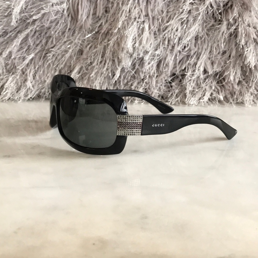 Black Gucci Sunglasses